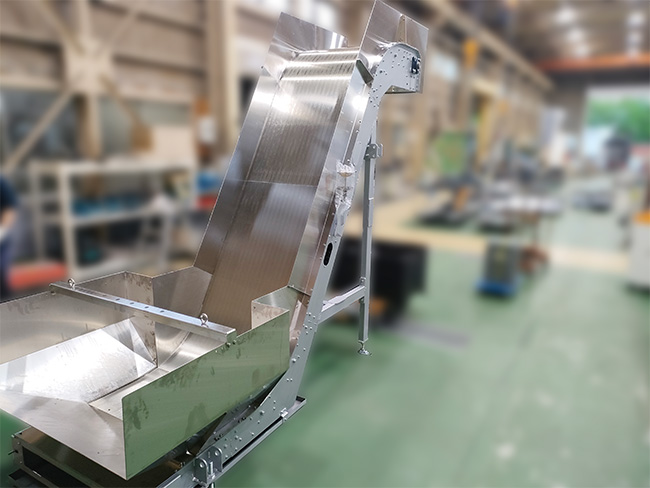 幅広マグネットコンベア